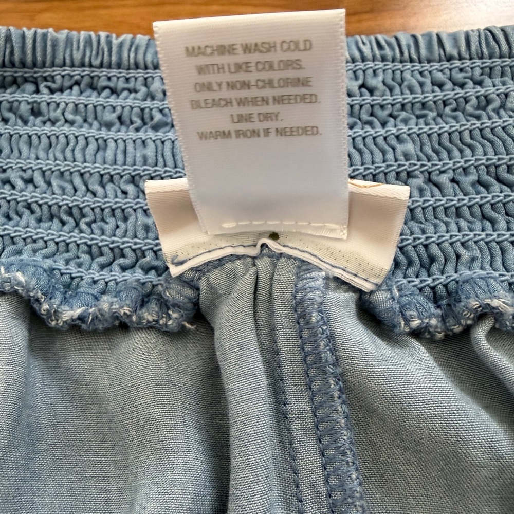 Westport 1962 Brand Chambray Belted Asymmetrical Skirt - Picture 7 of 9